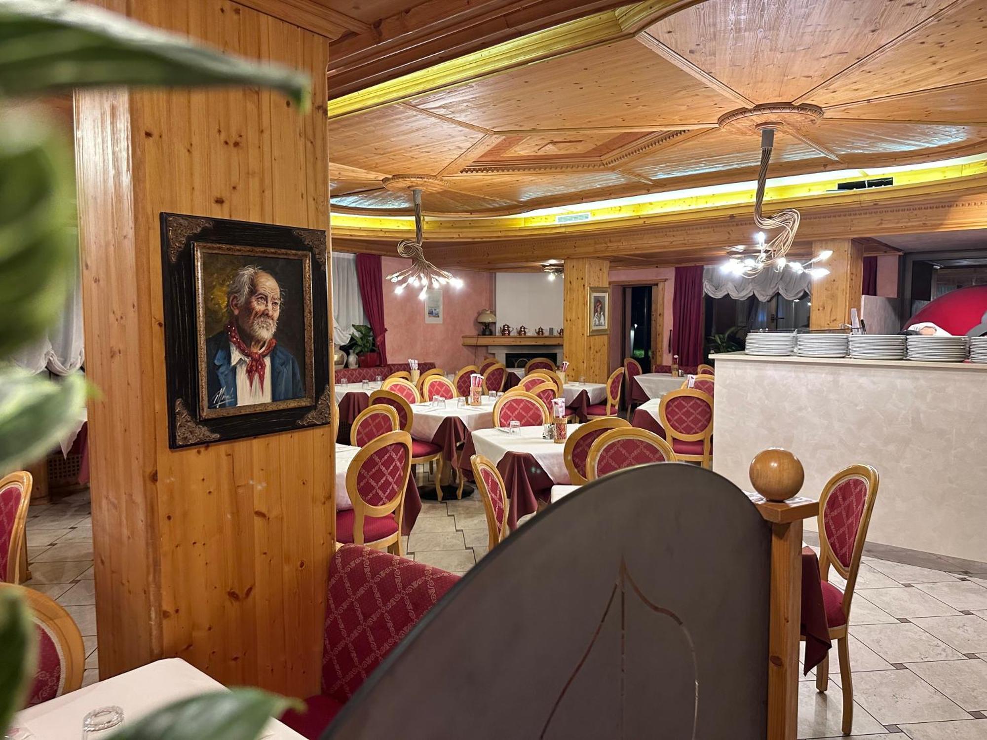 Villa Nuova Romeno Екстер'єр фото