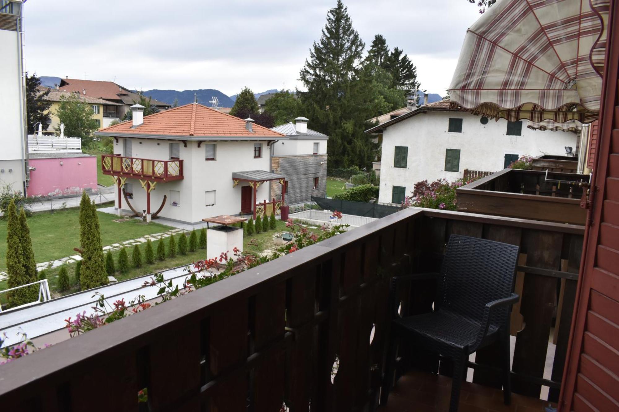 Villa Nuova Romeno Екстер'єр фото
